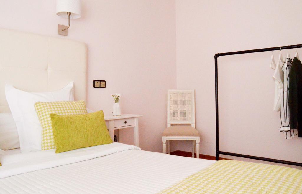 Hostal Carlos V Пуэбла-де-Санабриа Экстерьер фото