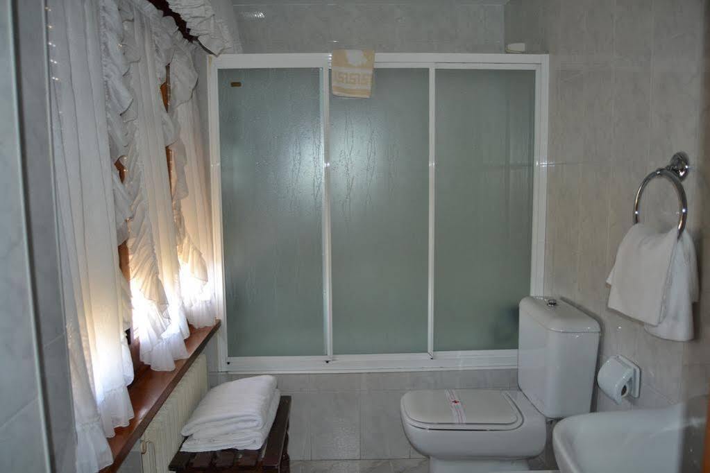 Hostal Carlos V Пуэбла-де-Санабриа Экстерьер фото